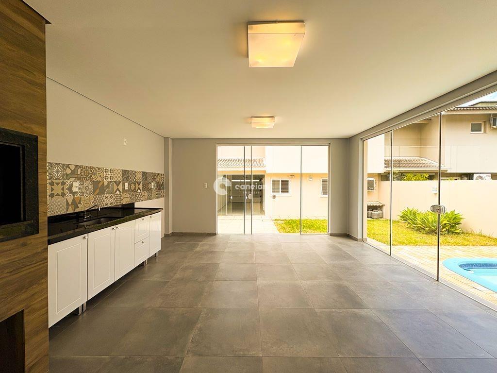 Casa de Condomínio à venda no Camobi: 