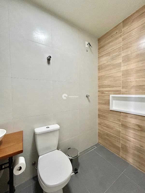 Casa à venda no Camobi: