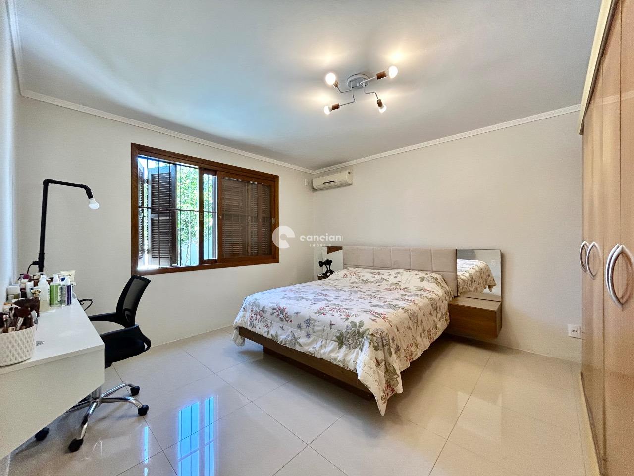 Casa à venda no Camobi: