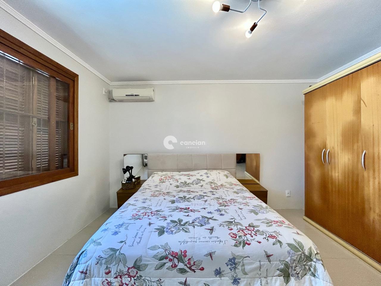 Casa à venda no Camobi: