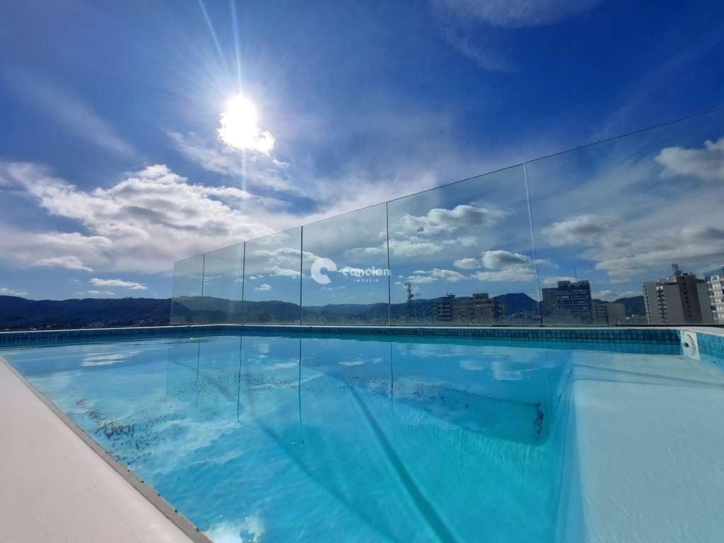 Cobertura à venda no Centro: