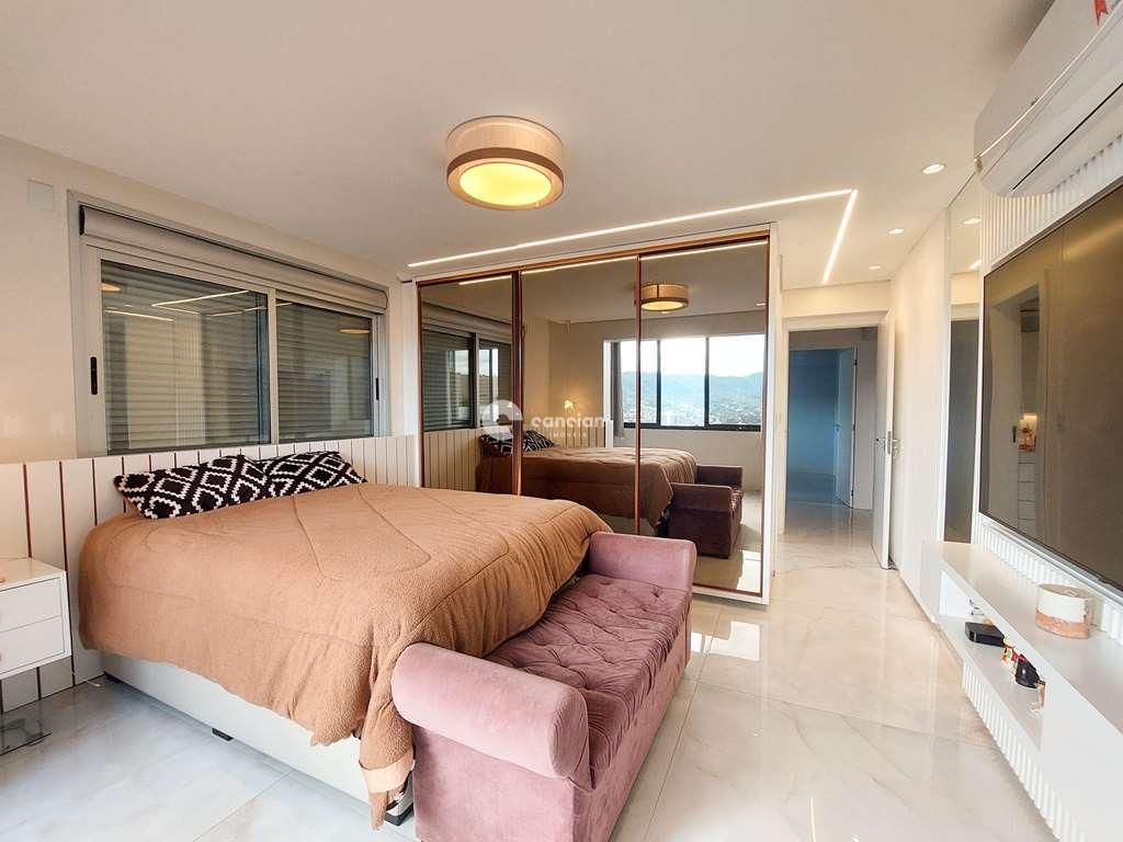 Cobertura à venda no Centro: