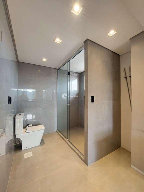 Cobertura à venda no Centro: