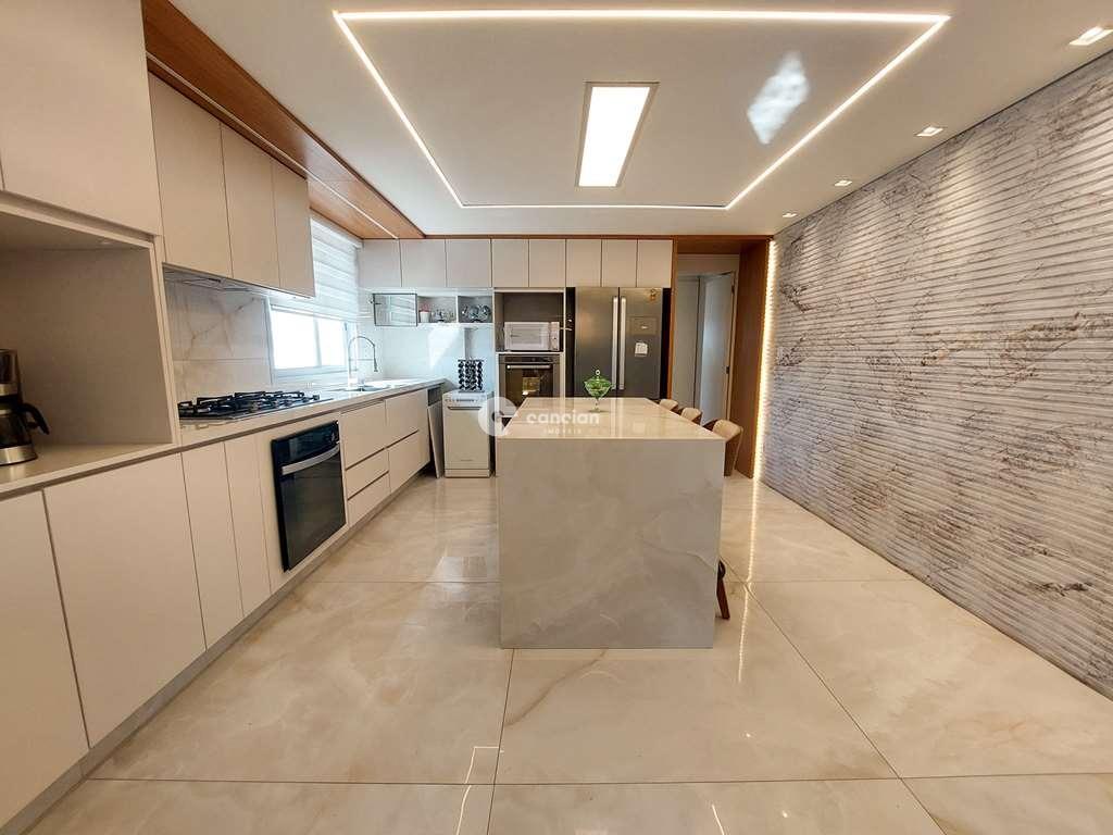 Cobertura à venda no Centro: