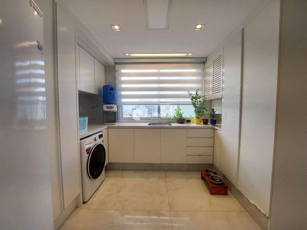 Cobertura à venda no Centro: