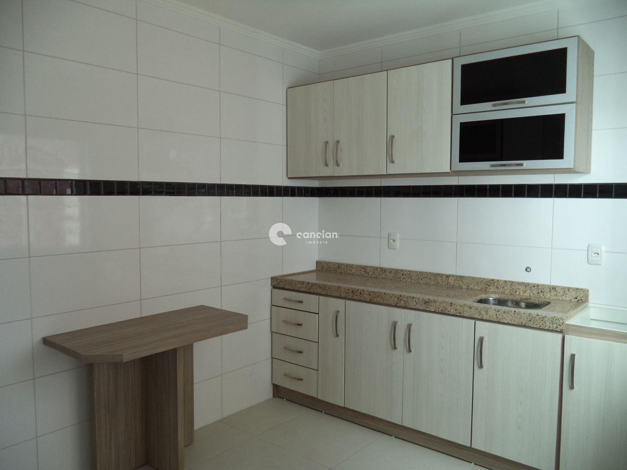 Casa à venda no Camobi: 