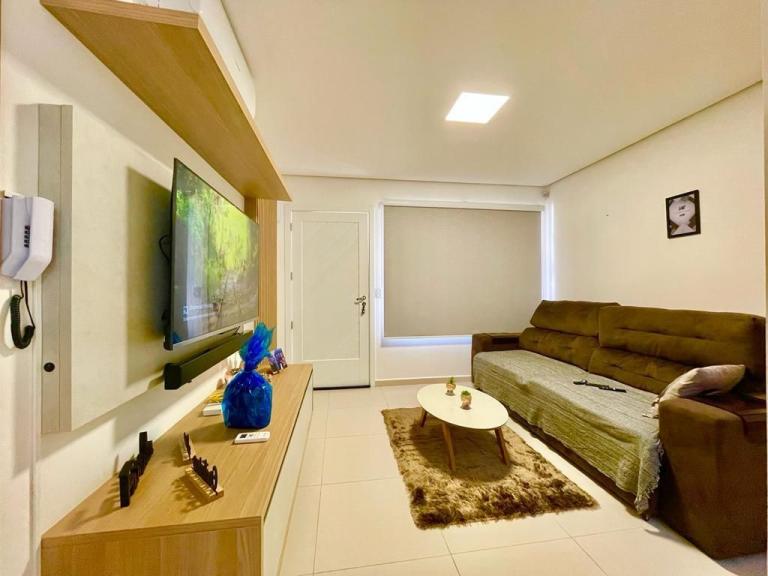 Casa de Condomínio à venda no Pinheiro Machado: 