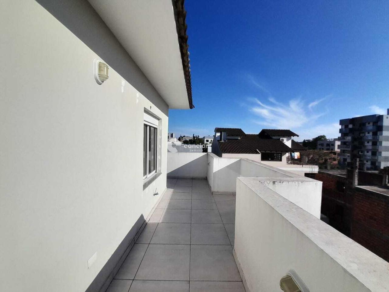 Cobertura à venda no Camobi: 