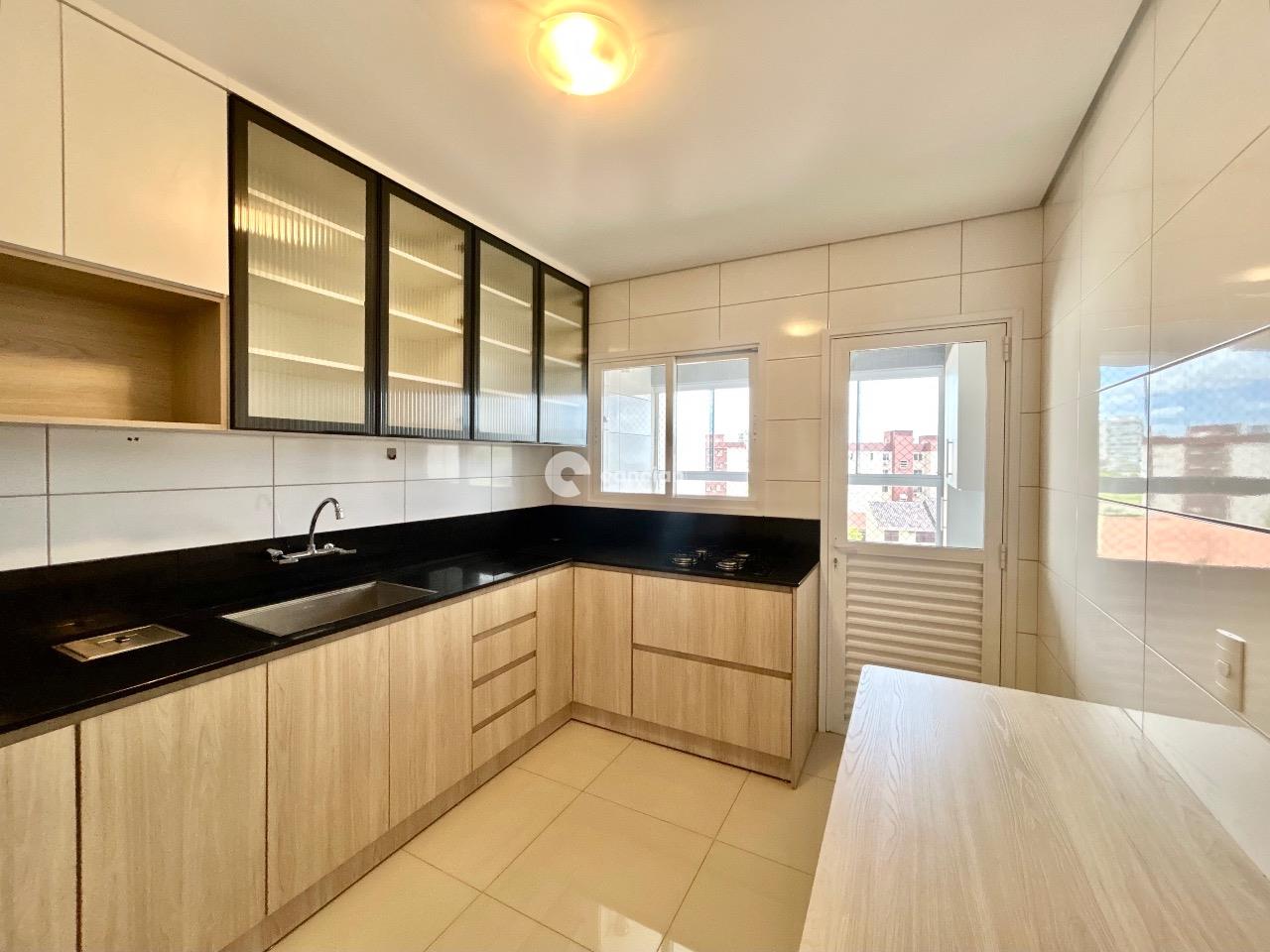 Apartamento à venda no Camobi: 