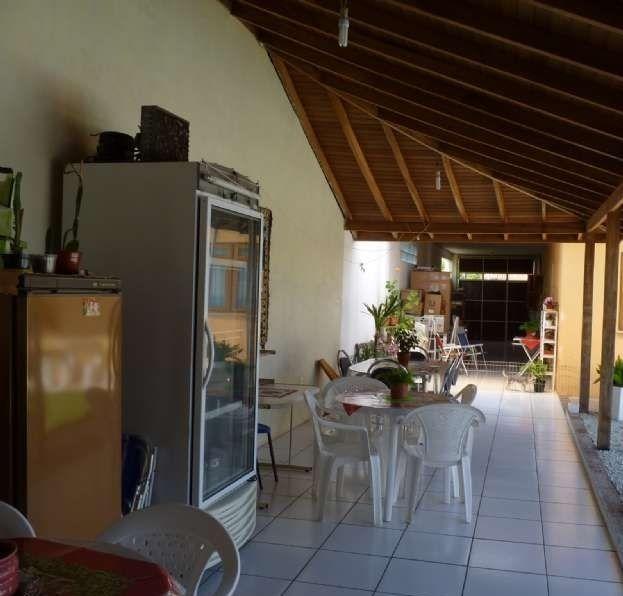 Casa à venda no Camobi: 