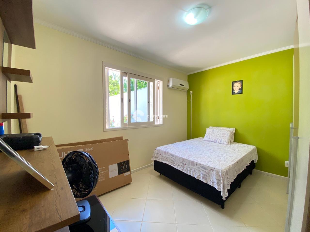 Casa à venda no Camobi: 