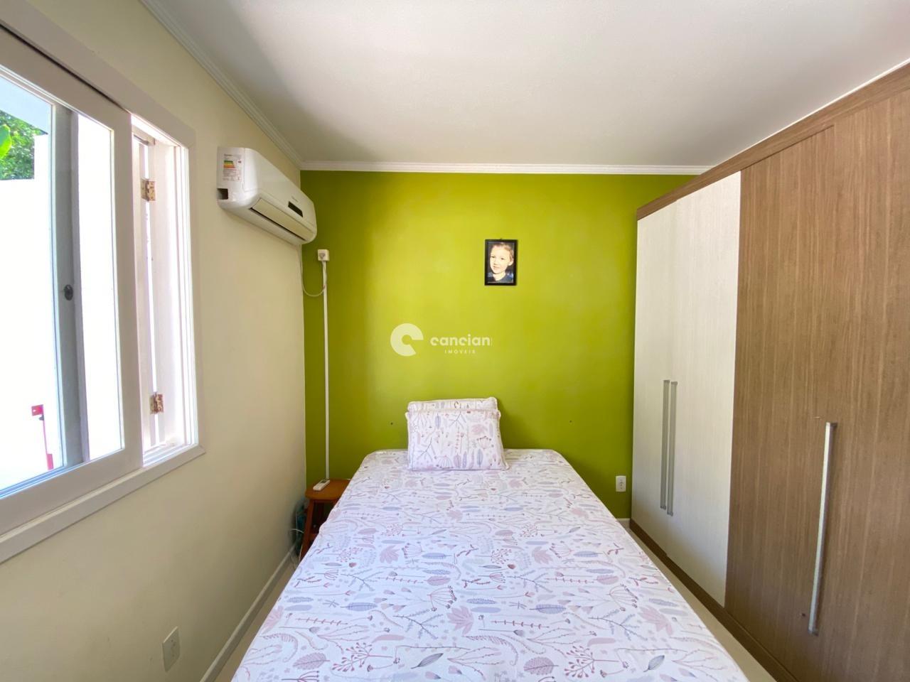 Casa à venda no Camobi: 