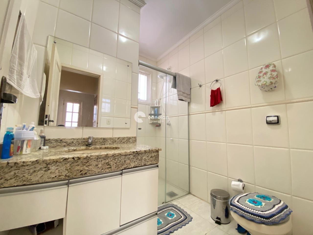 Casa à venda no Camobi: 