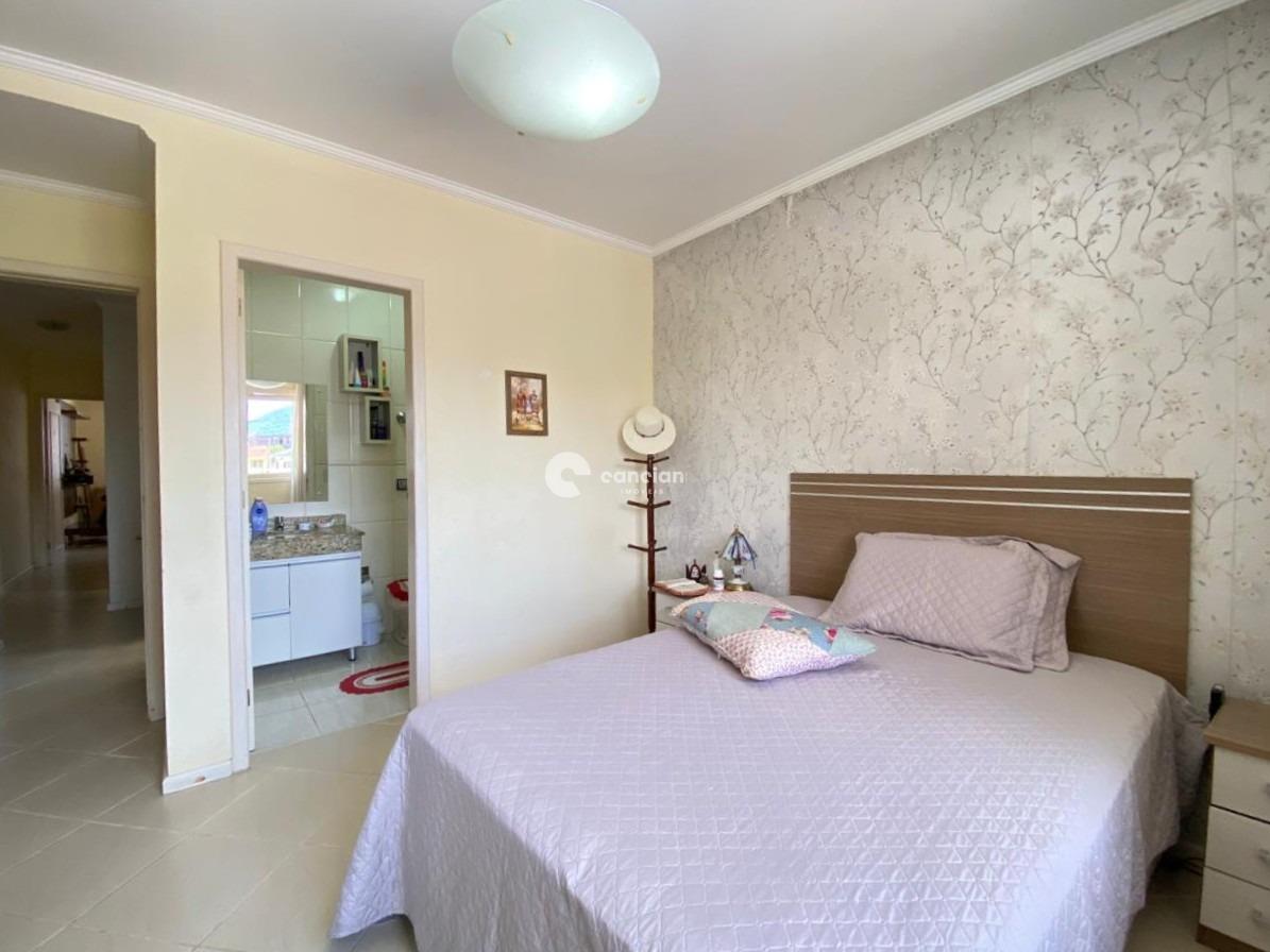 Casa à venda no Camobi: 