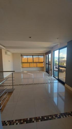 Cobertura à venda no Nossa Senhora de Lourdes: 