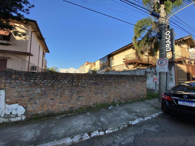 Terreno à venda no Centro: 