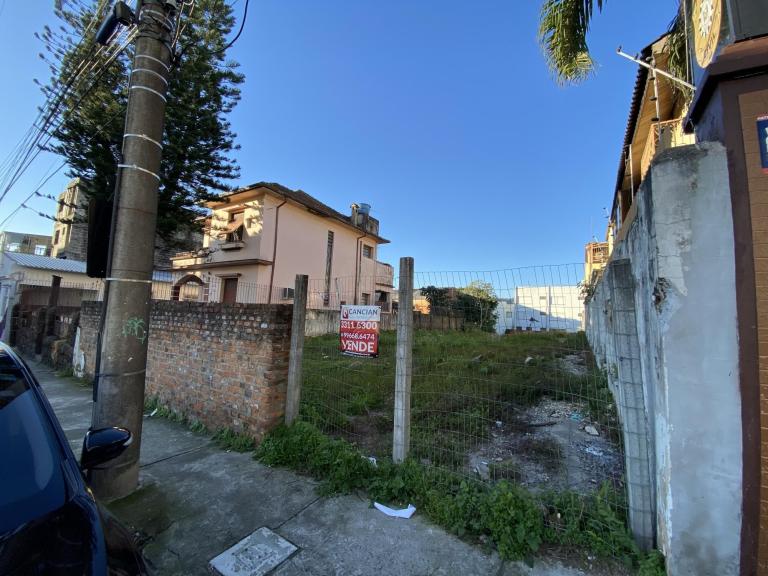 Terreno à venda no Centro: 