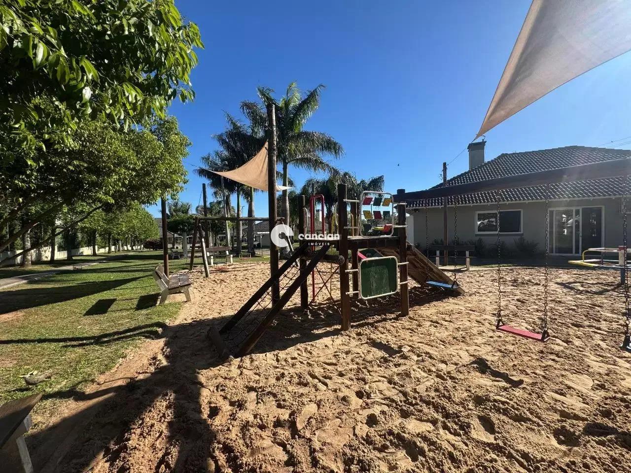 Casa de Condomínio à venda no São José: 