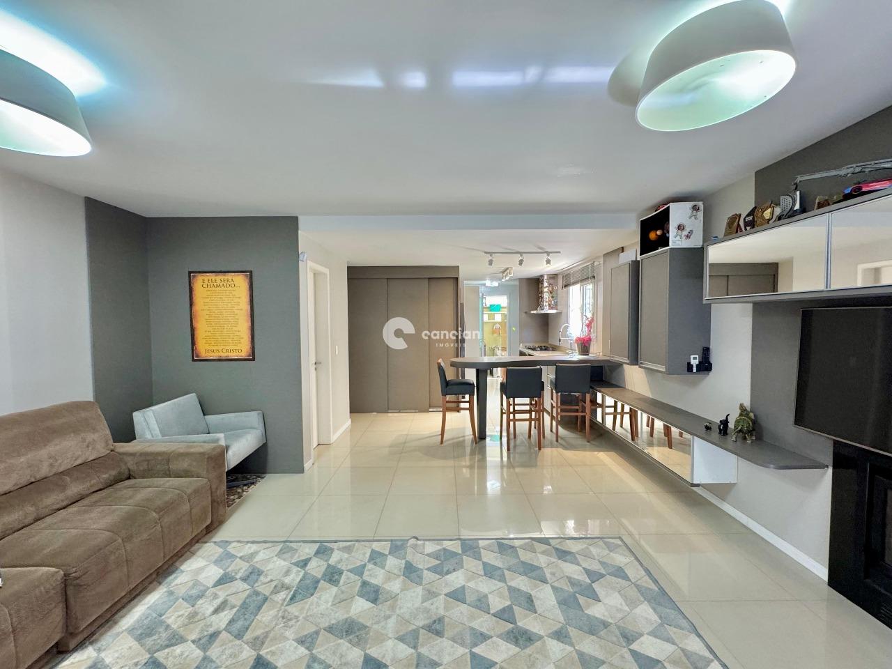 Casa de Condomínio à venda no São José: 