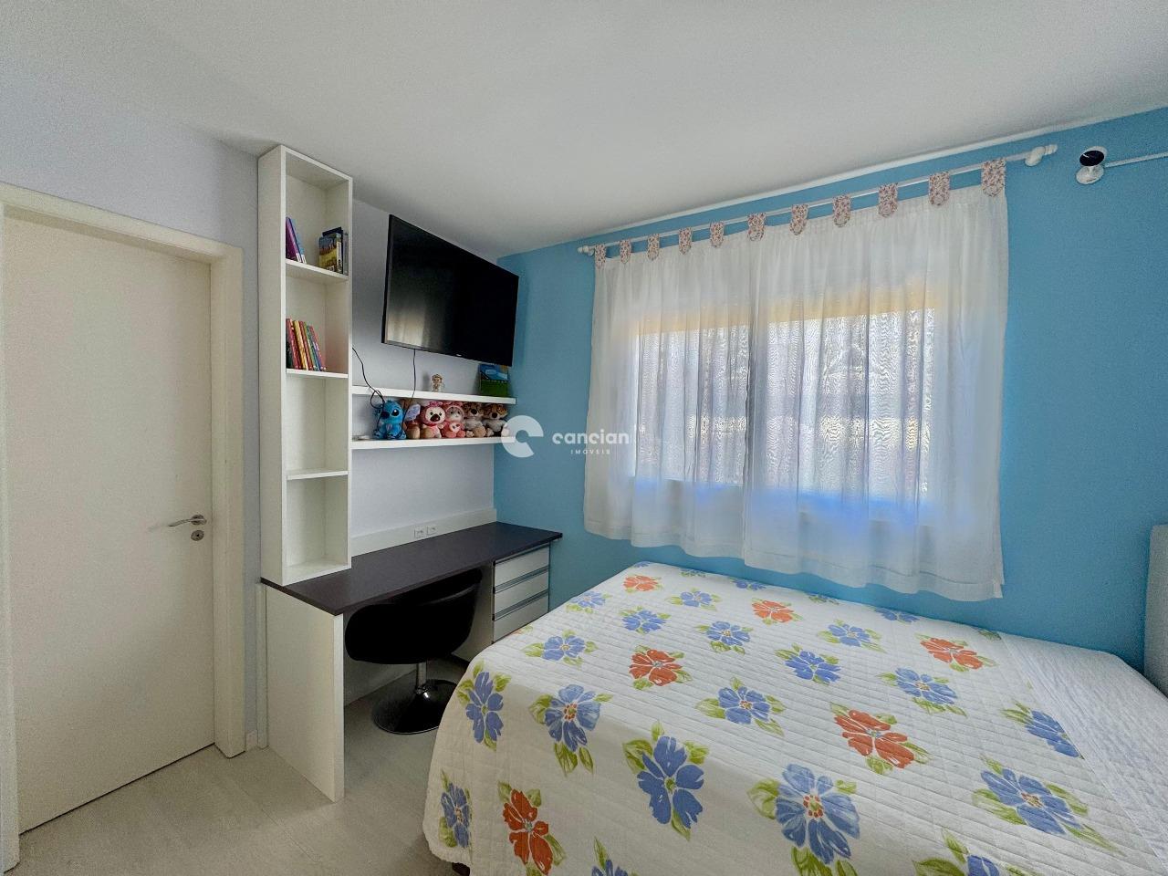 Casa de Condomínio à venda no São José: 