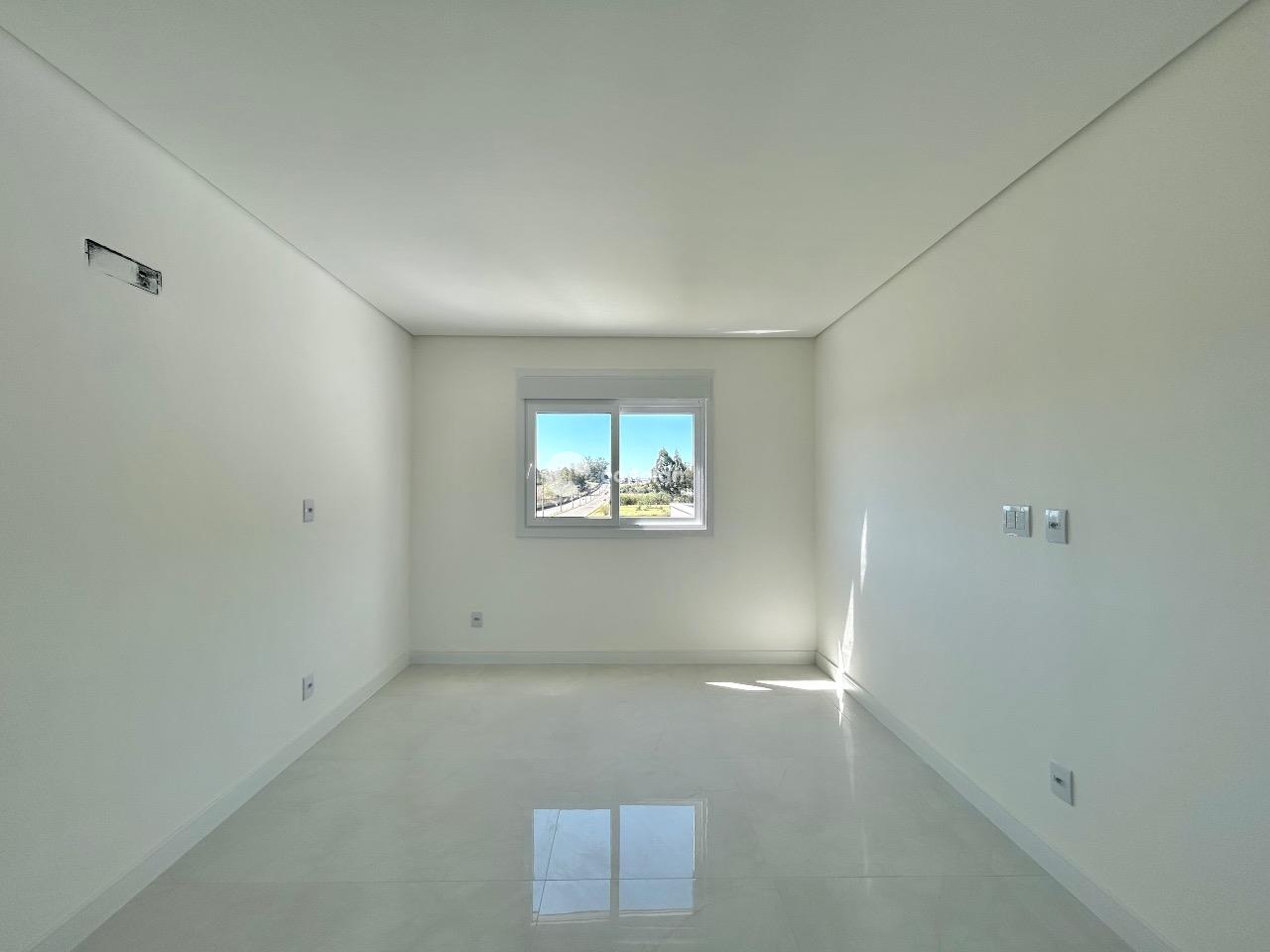 Casa de Condomínio à venda no Camobi: 