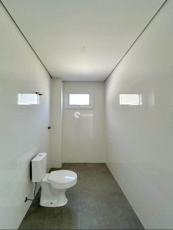 Casa de Condomínio à venda no Camobi: 