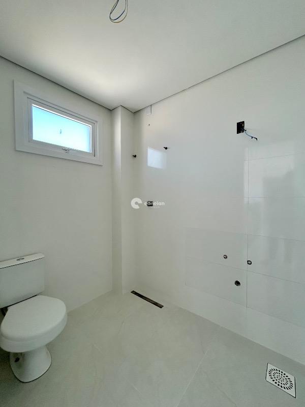 Casa de Condomínio à venda no Camobi: 