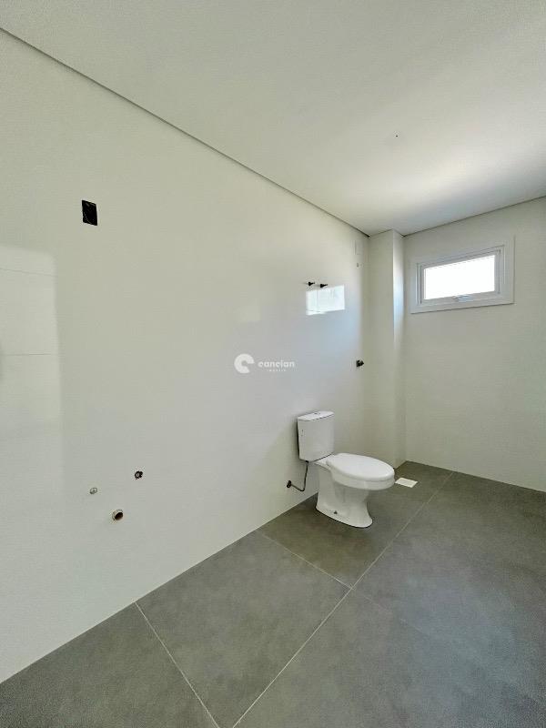 Casa de Condomínio à venda no Camobi: 