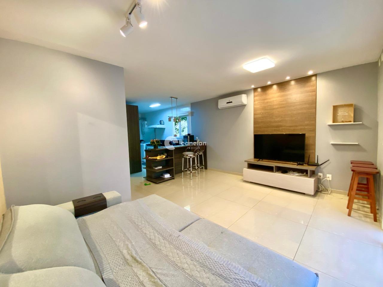 Casa de Condomínio à venda no São José: 