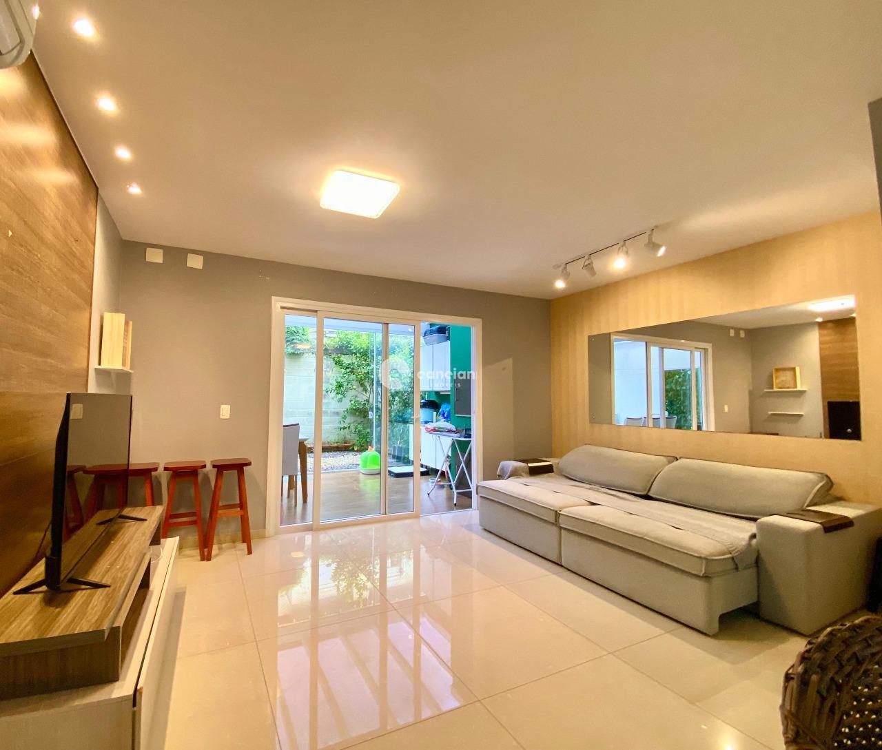 Casa de Condomínio à venda no São José: 