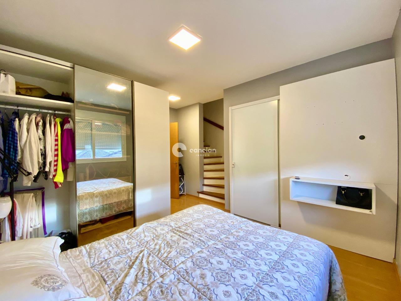 Casa de Condomínio à venda no São José: 