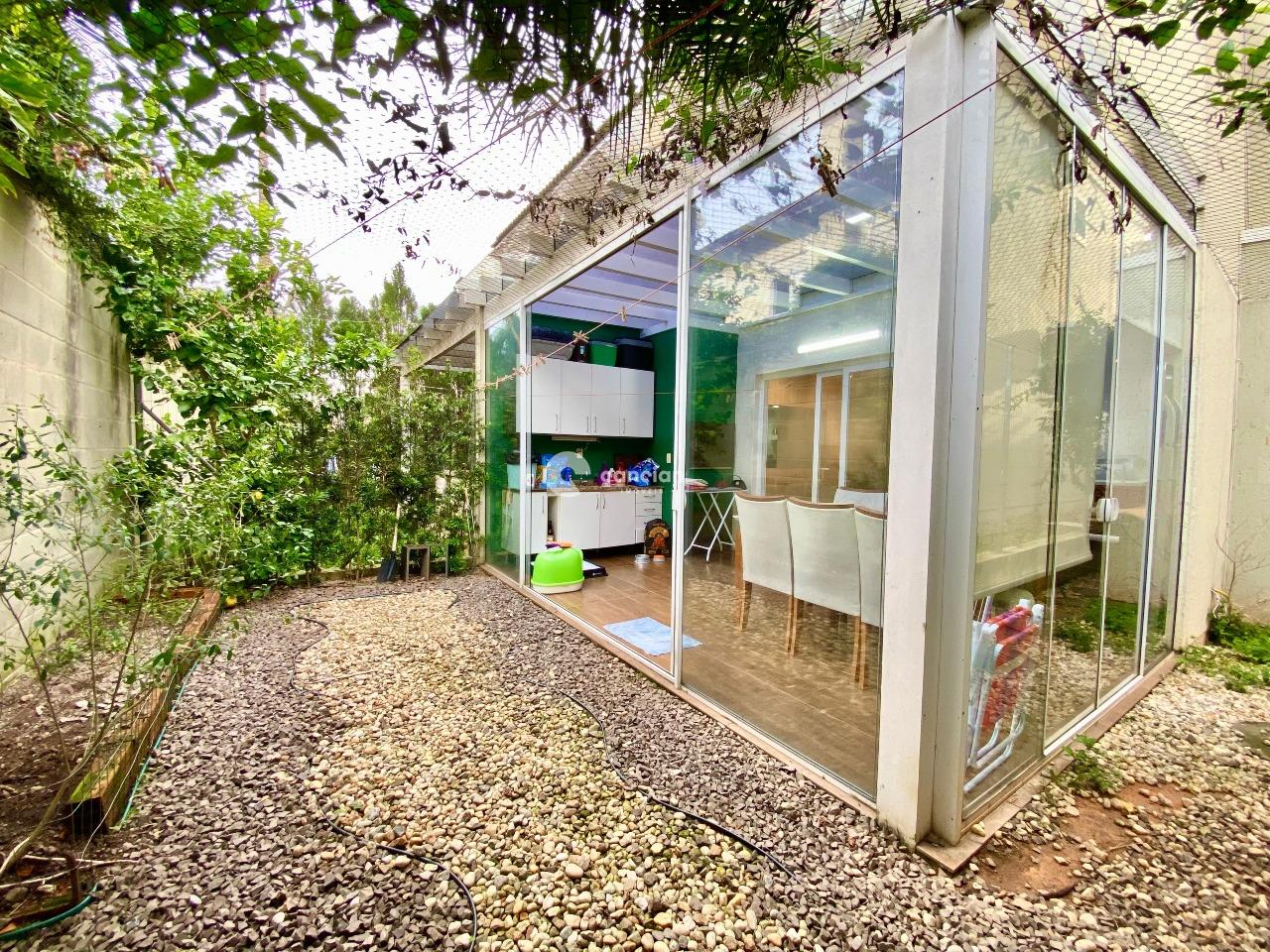 Casa de Condomínio à venda no São José: 