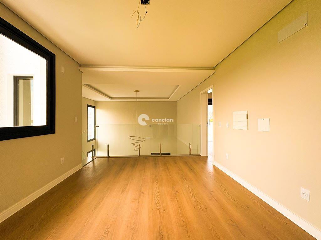 Casa à venda no Camobi: