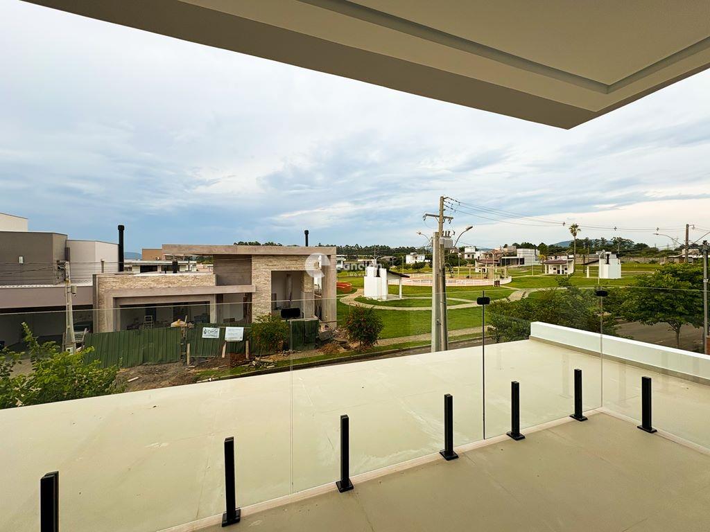 Casa à venda no Camobi: