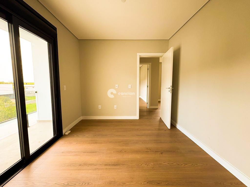 Casa à venda no Camobi: