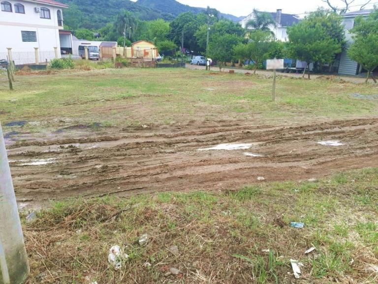 Terreno à venda no Km 3: