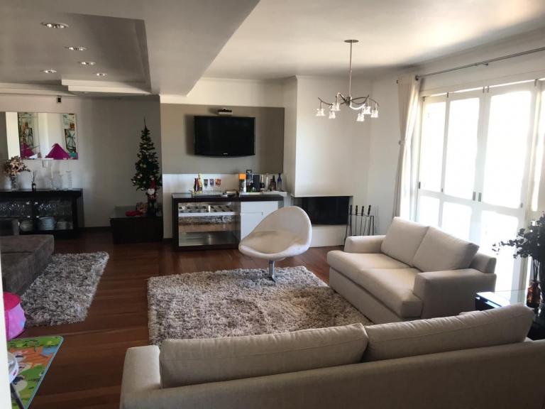 Casa à venda no Nossa Senhora Medianeira: