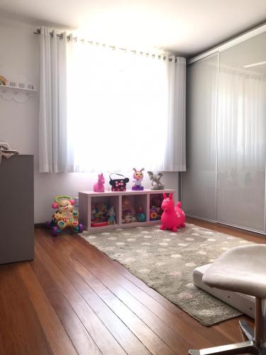 Casa à venda no Nossa Senhora Medianeira: