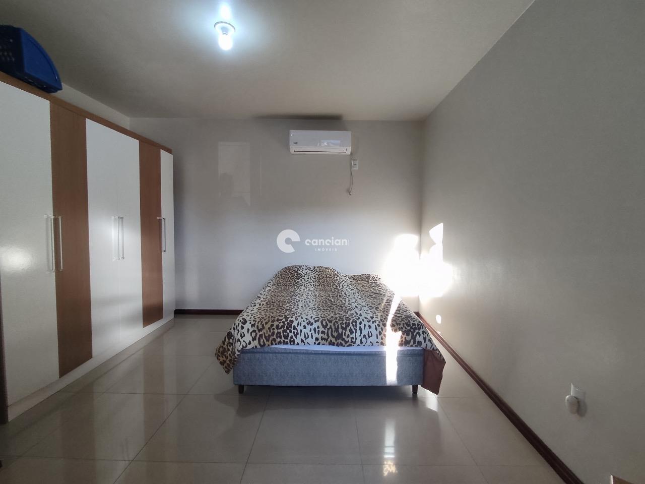 Casa à venda no Juscelino Kubitschek: