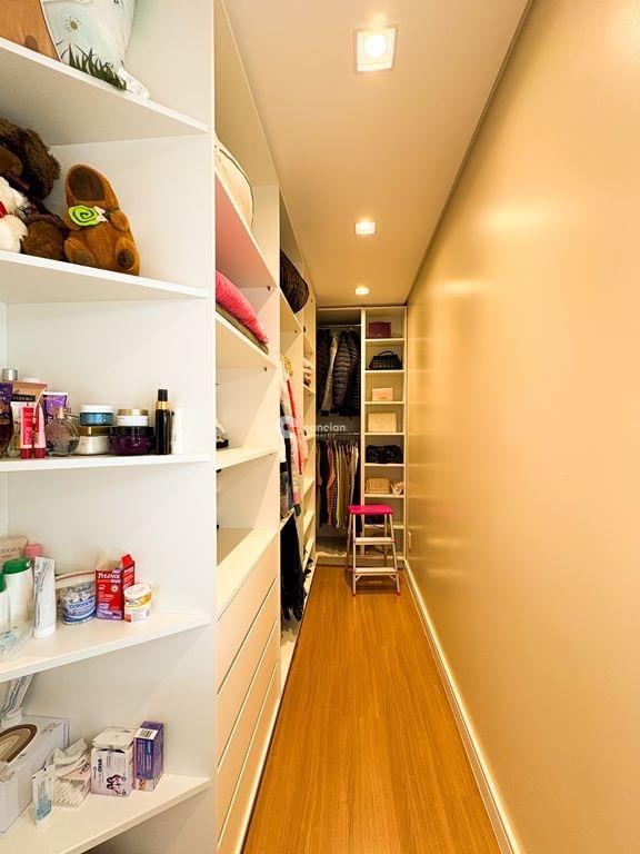 Casa à venda no Pinheiro Machado: 