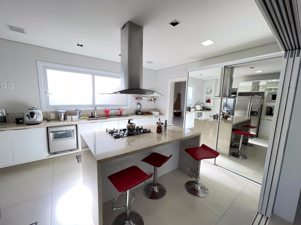 Casa de Condomínio à venda no São José: 