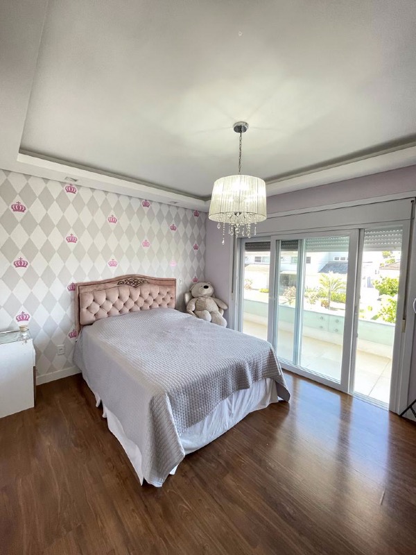 Casa de Condomínio à venda no São José: 