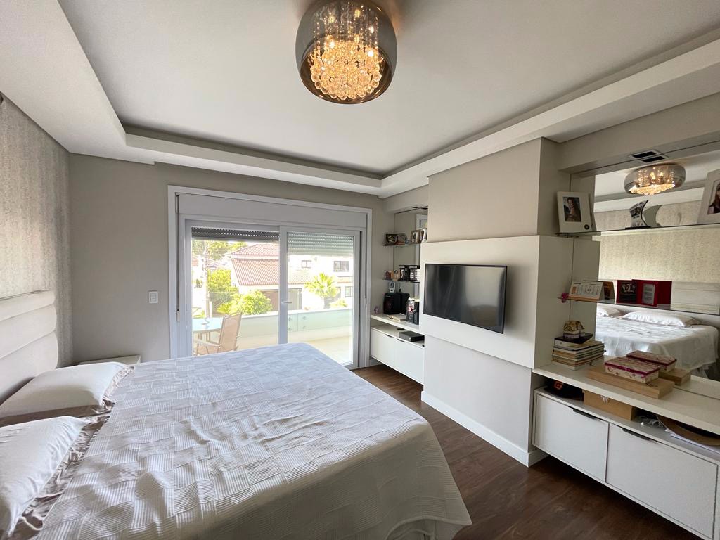 Casa de Condomínio à venda no São José: 