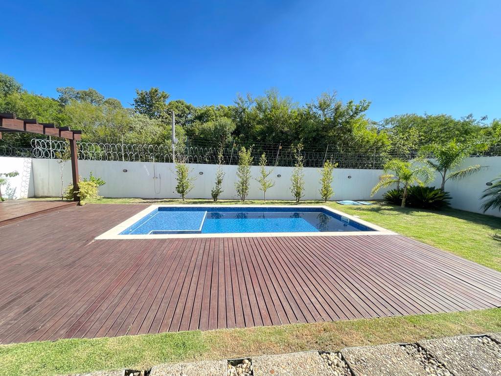 Casa de Condomínio à venda no São José: 