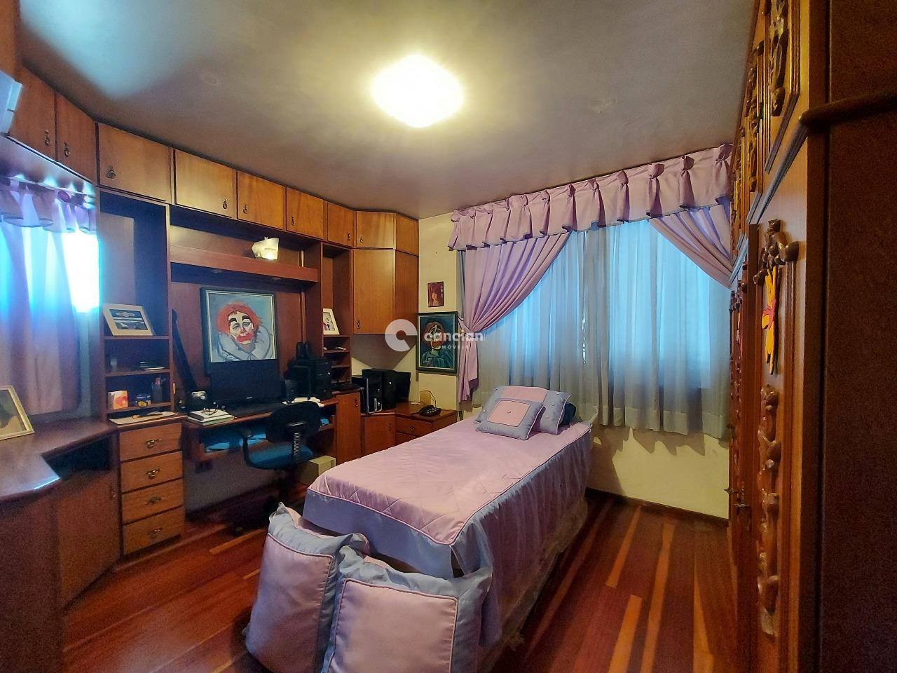 Cobertura à venda no Centro: 