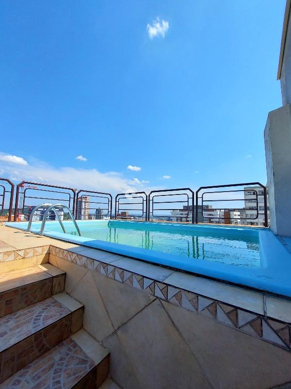 Cobertura à venda no Centro: 