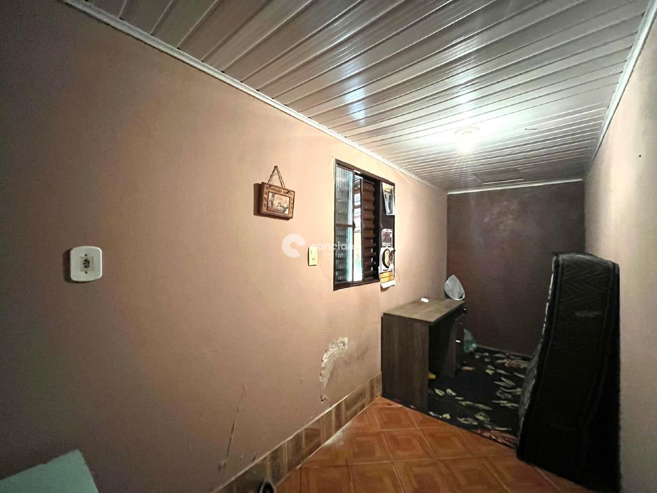 Casa à venda no Caturrita: 