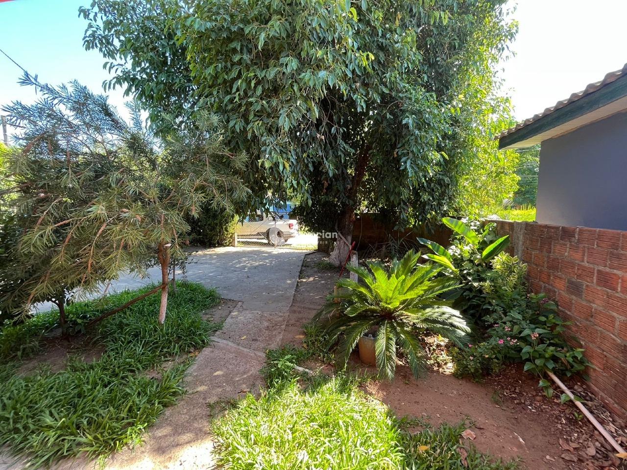 Casa à venda no Caturrita: 