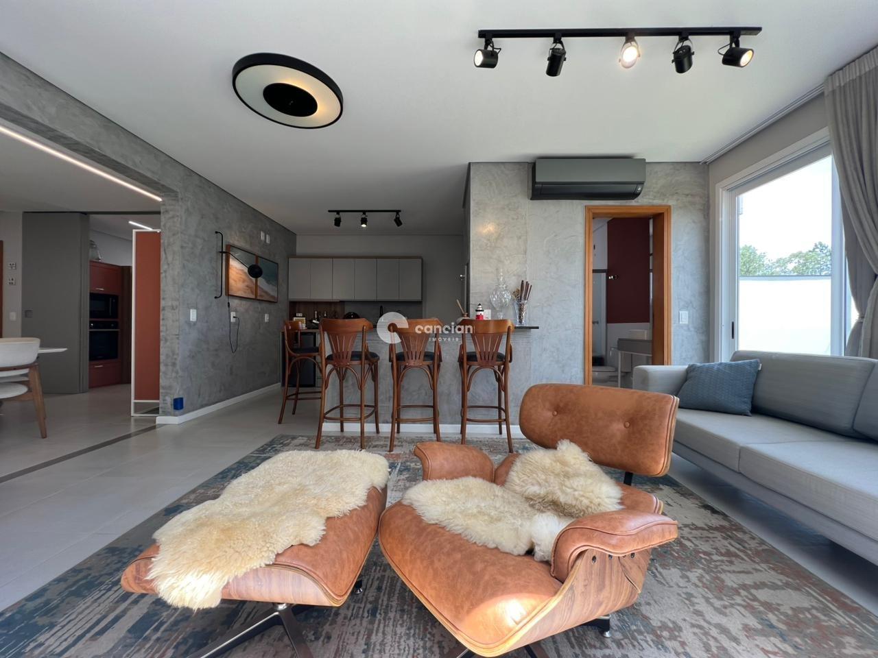 Casa de Condomínio à venda no Tomazetti: 