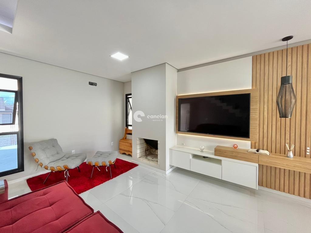 Casa à venda no Camobi: 